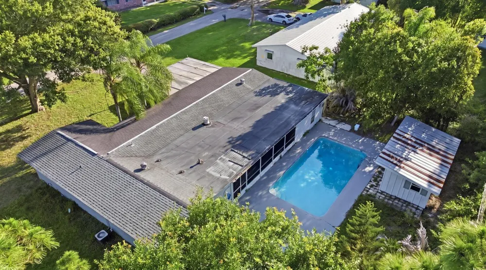2726 6th Place Vero Beach, FL 32968