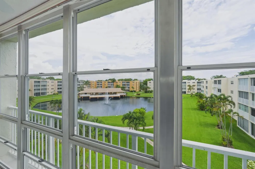 205 SE 11th Terrace #403 Dania Beach, FL 33004