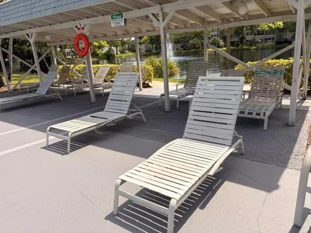 5103 NW 35th Street #401 Lauderdale Lakes, FL 33319
