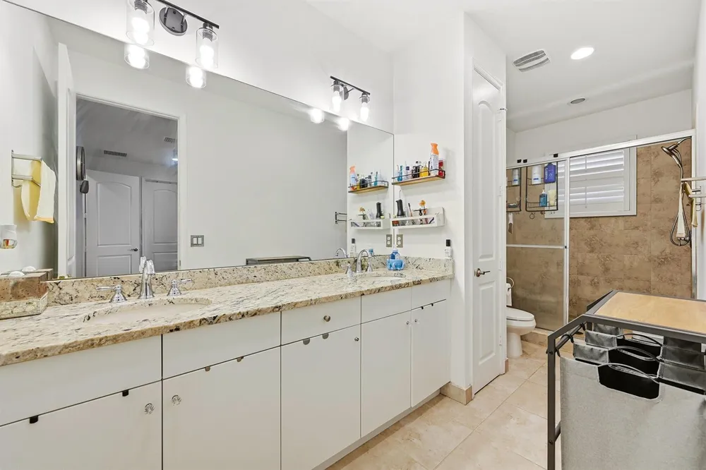 6993 Pines Circle Coconut Creek, FL 33073