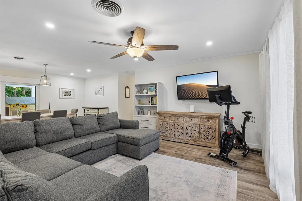 500 SE 8th Avenue Deerfield Beach, FL 33441