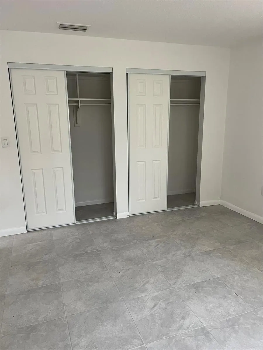 8956 SE 65th Way SE Okeechobee, FL 34974