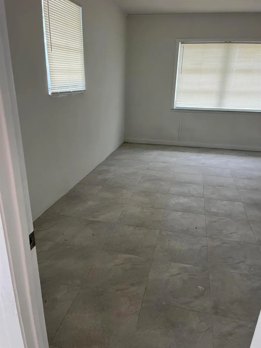 8956 SE 65th Way SE Okeechobee, FL 34974
