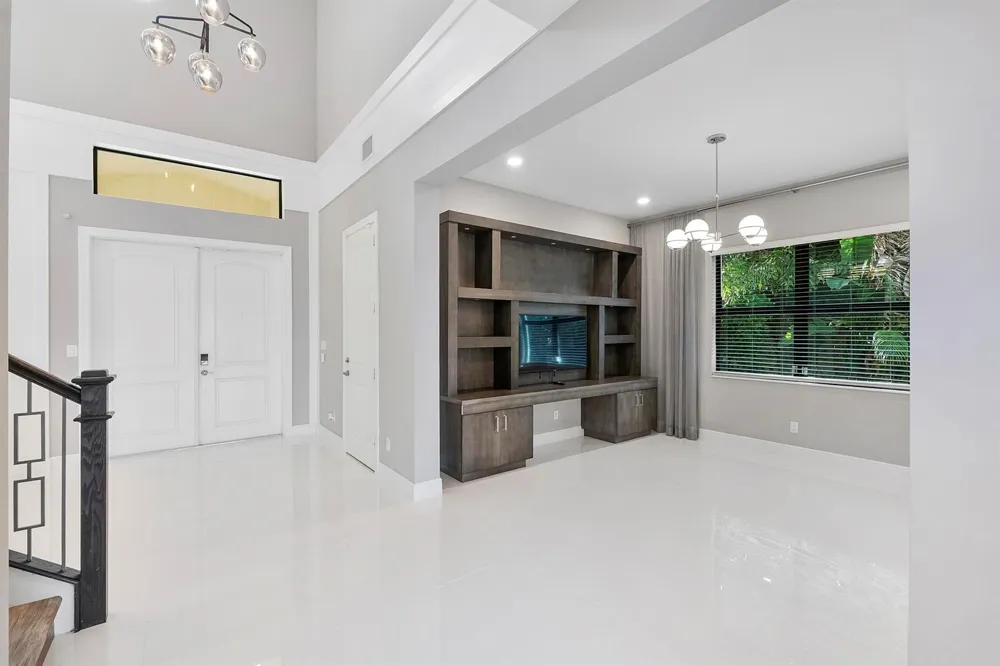 8685 Parkland Bay Drive Parkland, FL 33076