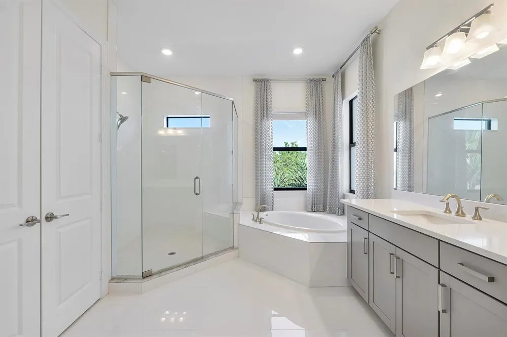 8685 Parkland Bay Drive Parkland, FL 33076