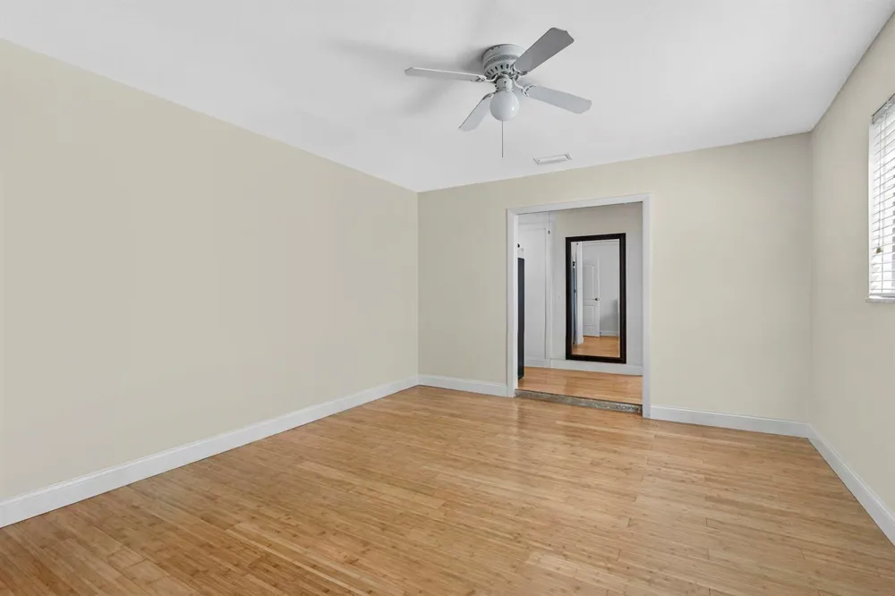 749 W Rambling Drive Wellington, FL 33414