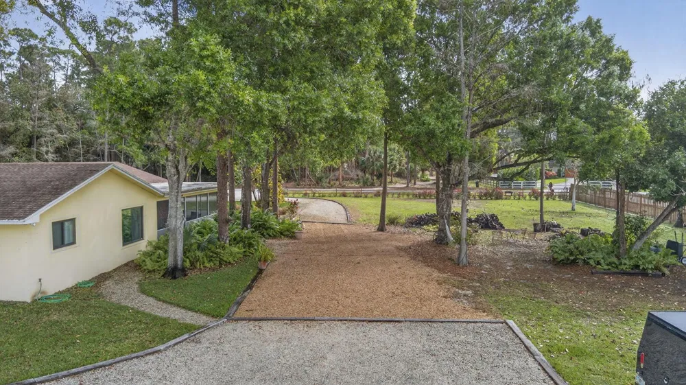 749 W Rambling Drive Wellington, FL 33414