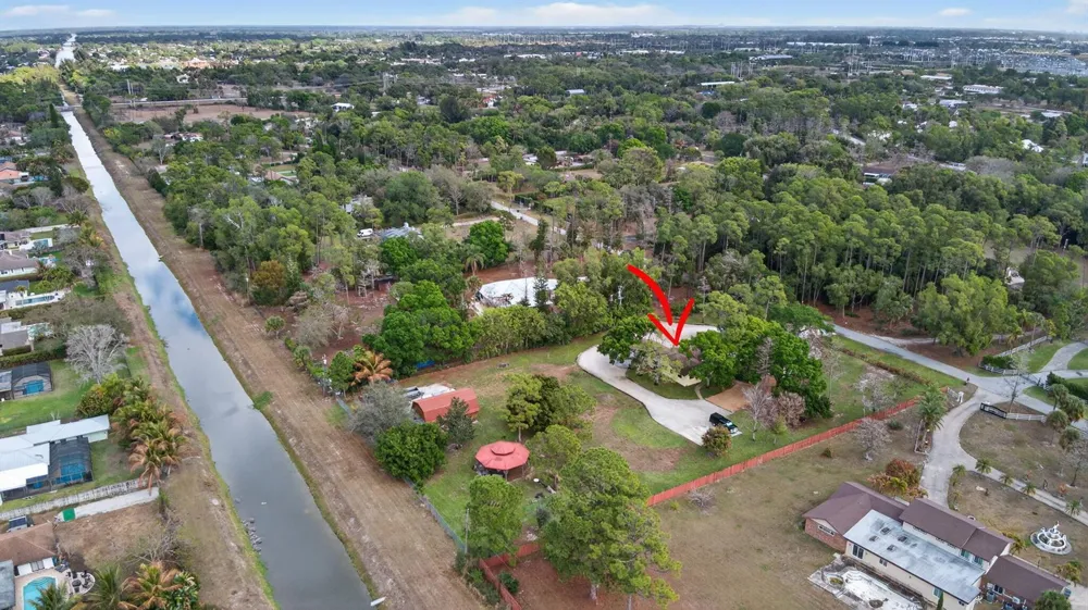 749 W Rambling Drive Wellington, FL 33414