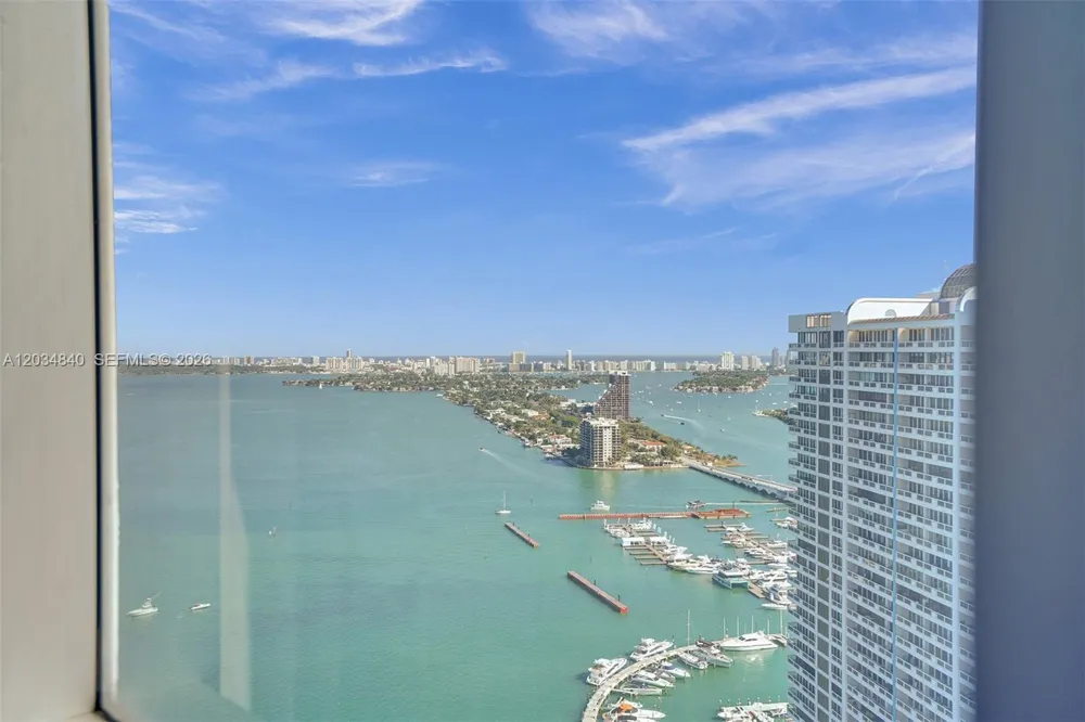 1750 Bayshore Dr #3802 Miami, FL 33132