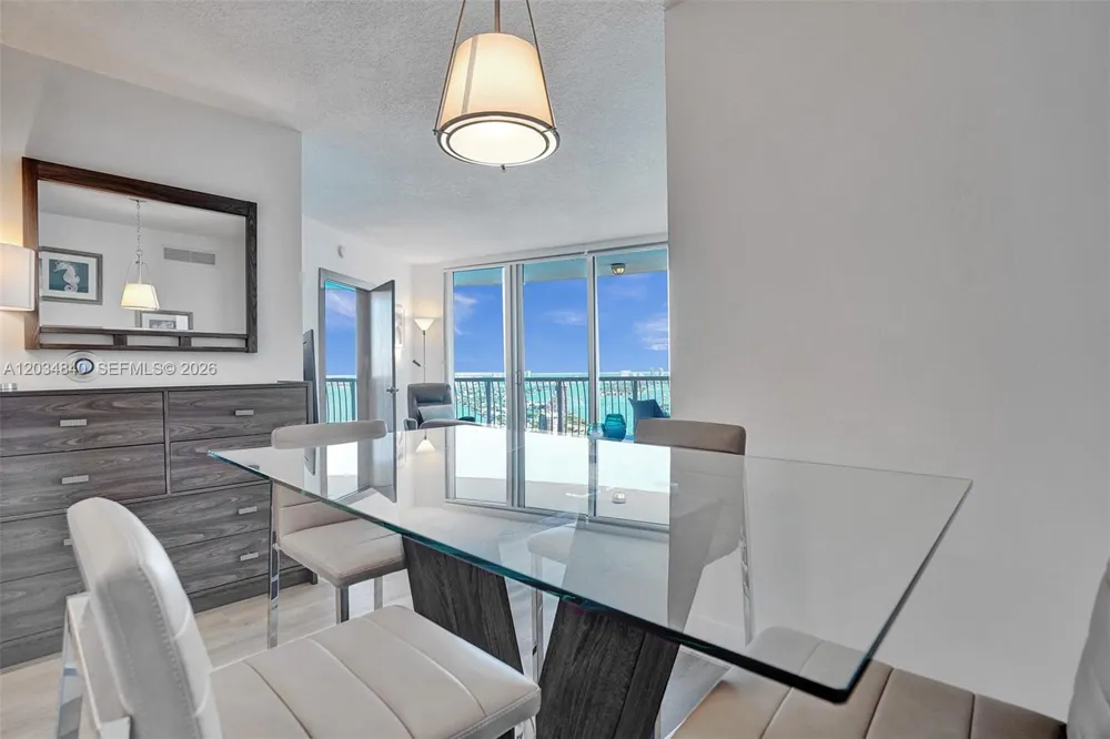 1750 Bayshore Dr #3802 Miami, FL 33132