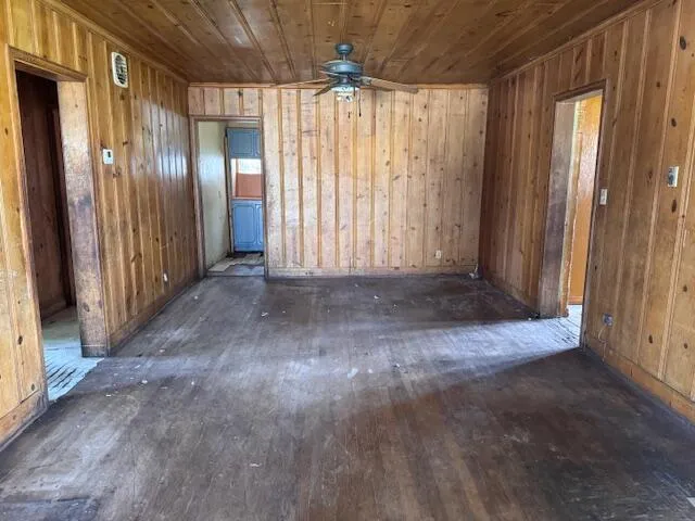 190 SW 6th Avenue South Bay, FL 33493