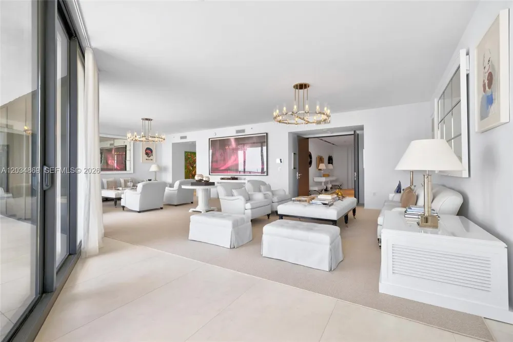 1000 Biscayne Blvd #3701 Miami, FL 33132