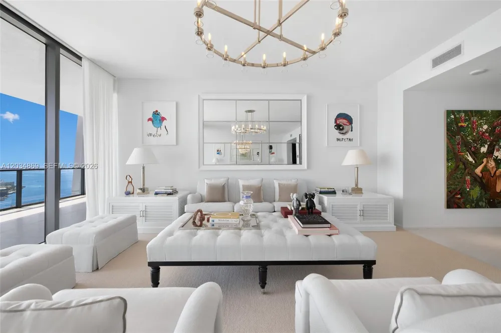 1000 Biscayne Blvd #3701 Miami, FL 33132