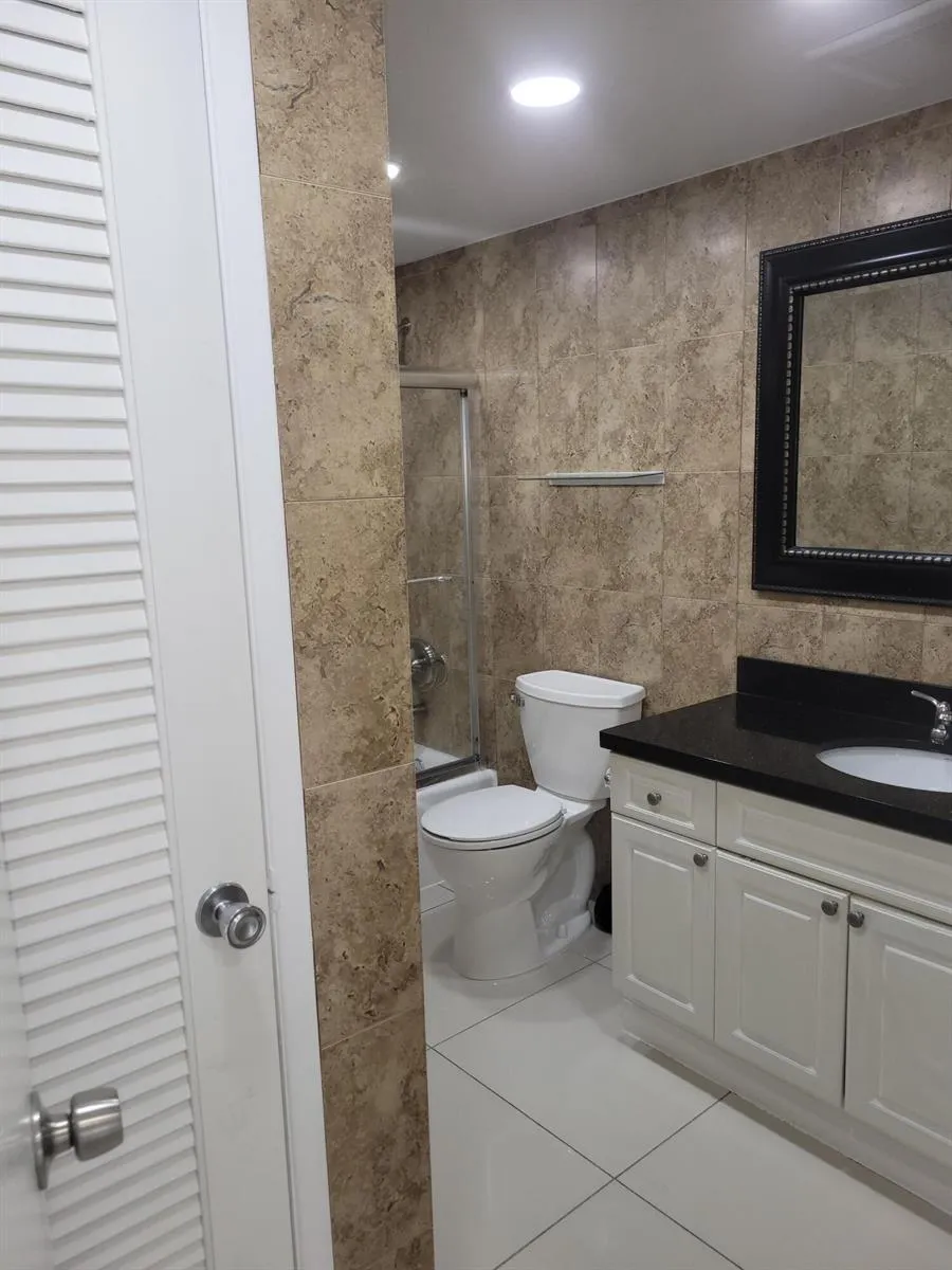 19370 Collins Avenue #623 Sunny Isles Beach, FL 33160