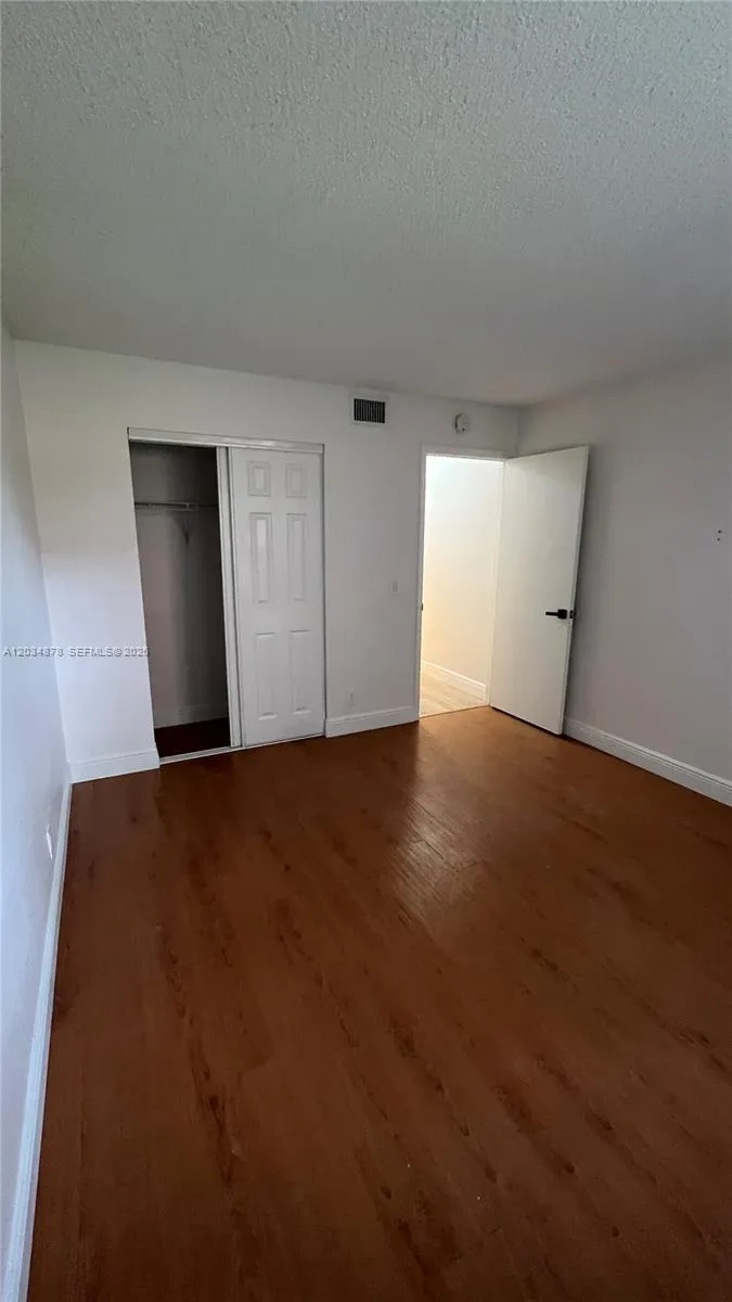 8851 Wiles Rd #108 Coral Springs, FL 33067