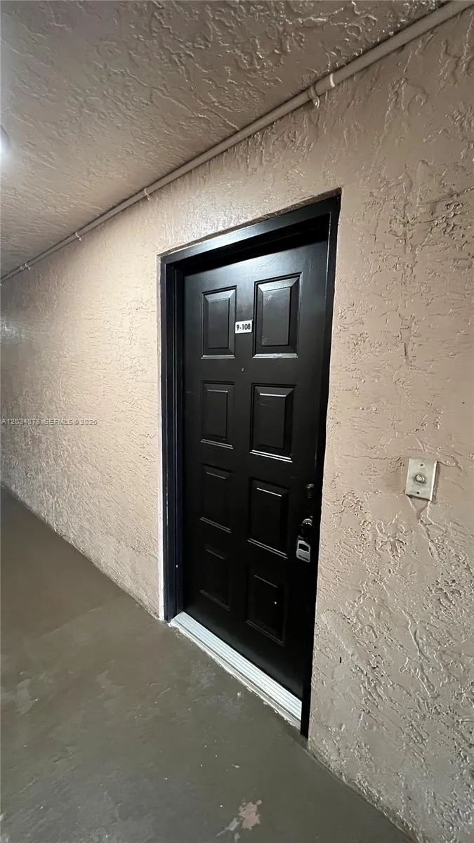 8851 Wiles Rd #108 Coral Springs, FL 33067
