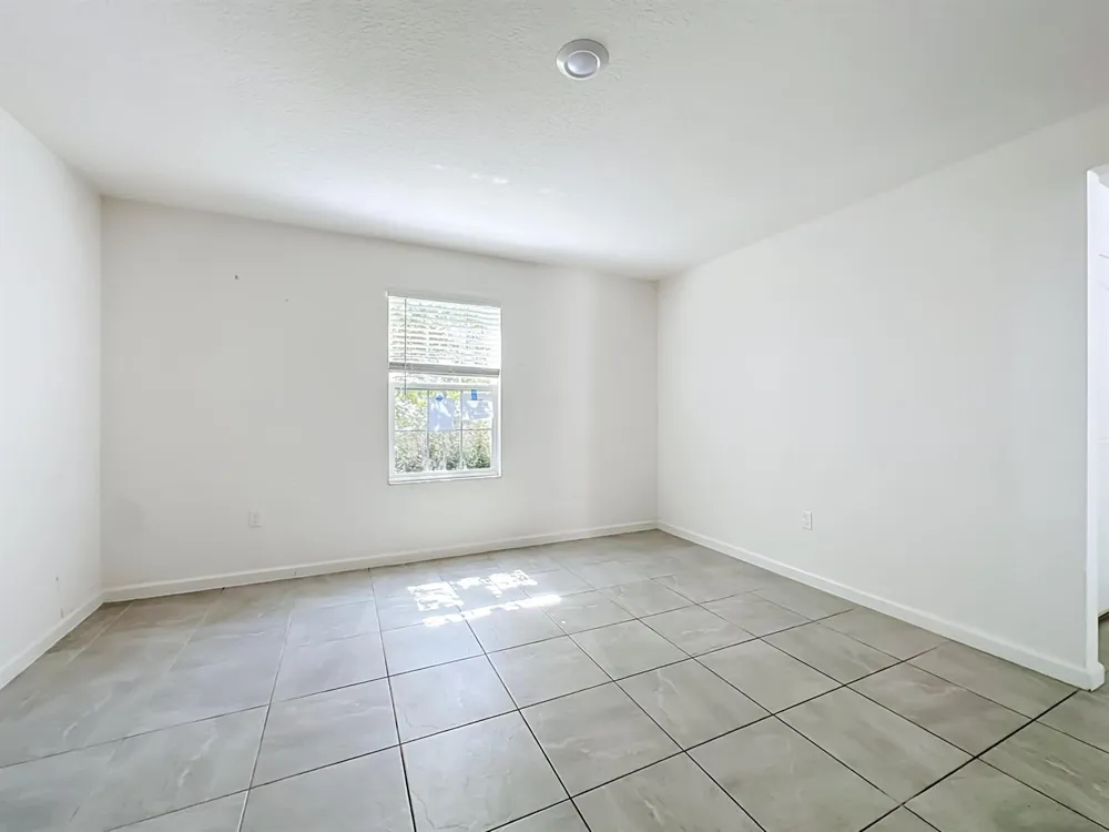 8650 W Lake George Cir W 