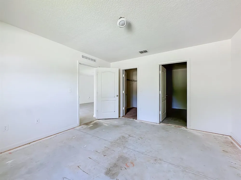 8650 W Lake George Cir W 