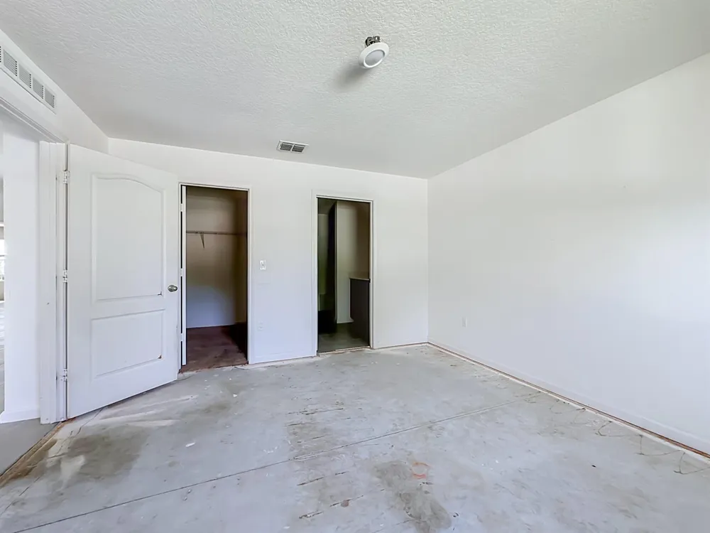 8650 W Lake George Cir W 