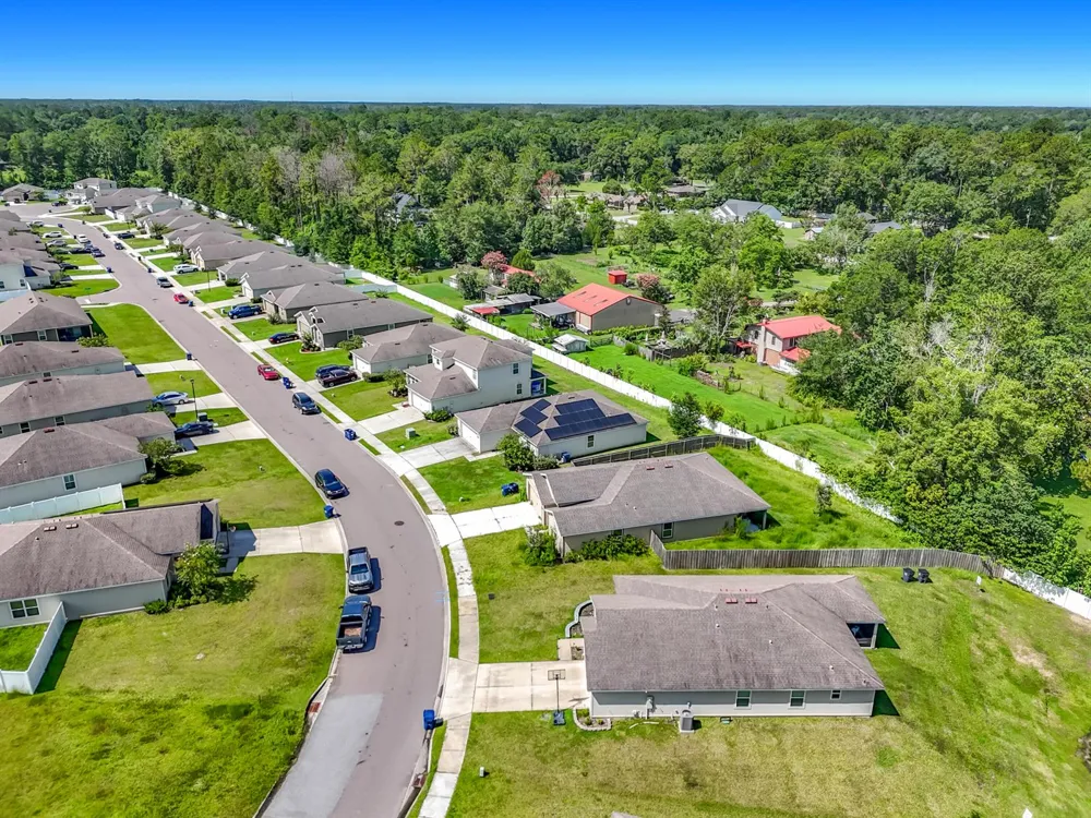 8650 W Lake George Cir W 