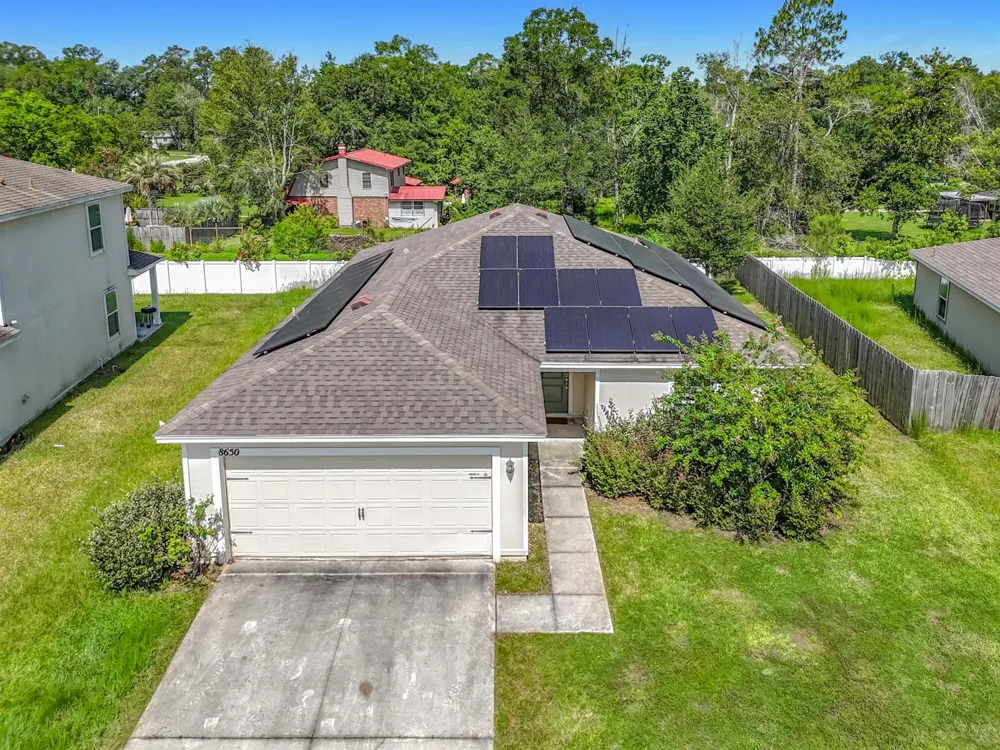8650 W Lake George Cir W 