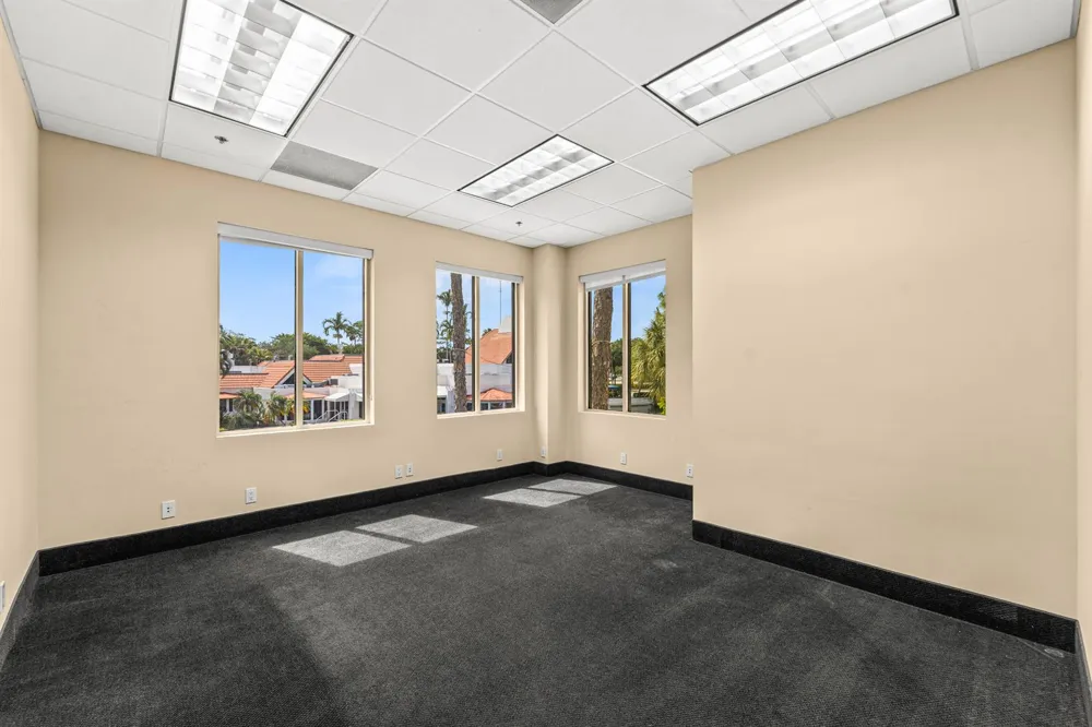 7880 Glades Road Boca Raton, FL 33434
