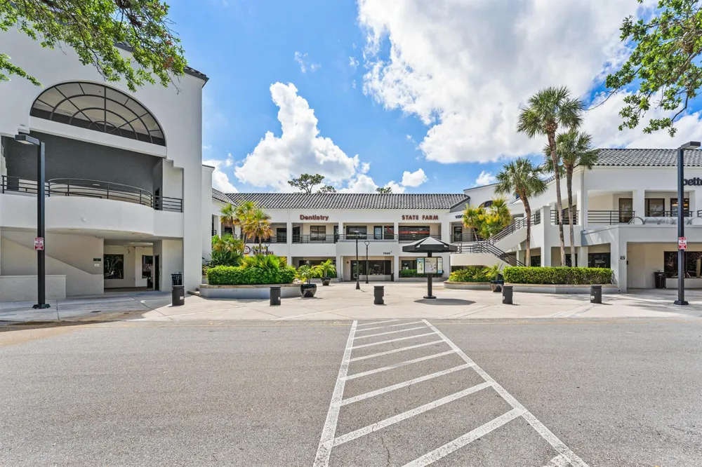 7880 Glades Road Boca Raton, FL 33434