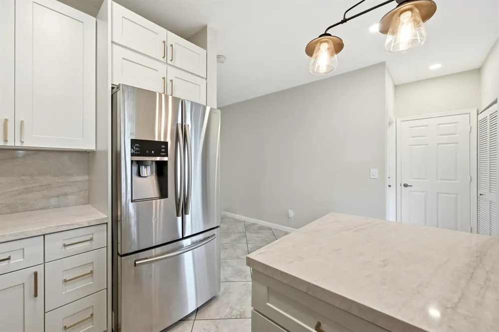 8464 Lagos De Campo Boulevard Tamarac, FL 33321