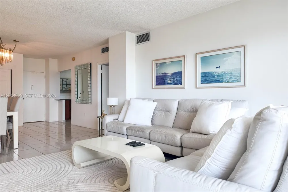 1950 S Ocean Dr #5B Hallandale Beach, FL 33009
