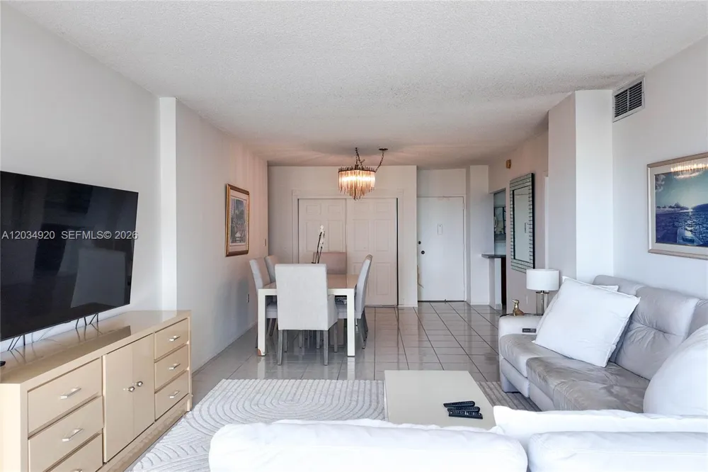 1950 S Ocean Dr #5B Hallandale Beach, FL 33009