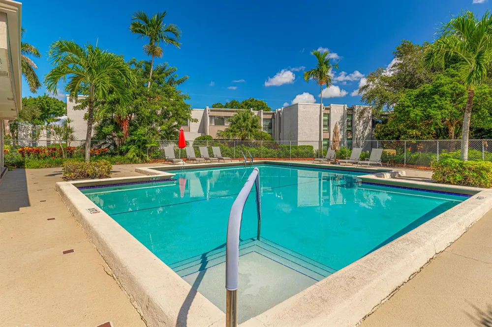 6548 Spring Bottom Way #221 Boca Raton, FL 33433