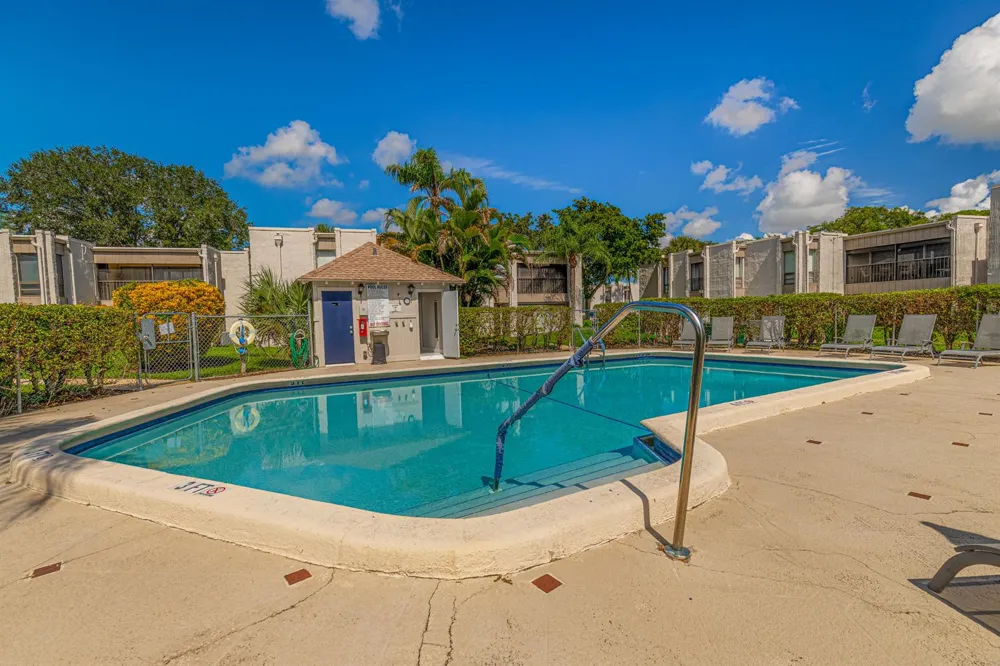 6548 Spring Bottom Way #221 Boca Raton, FL 33433