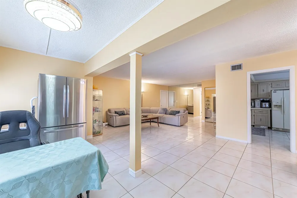 6548 Spring Bottom Way #221 Boca Raton, FL 33433
