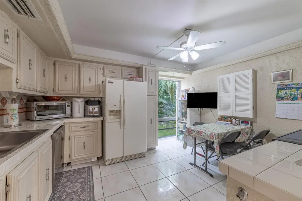 6548 Spring Bottom Way #221 Boca Raton, FL 33433