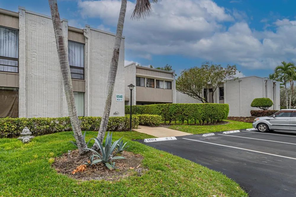 6548 Spring Bottom Way #221 Boca Raton, FL 33433