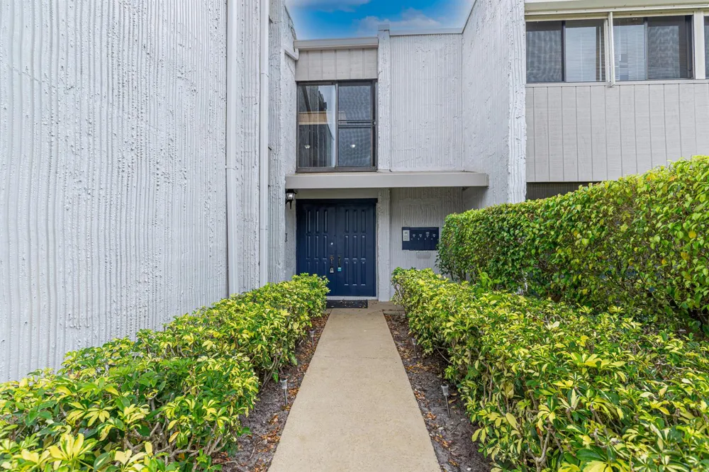 6548 Spring Bottom Way #221 Boca Raton, FL 33433