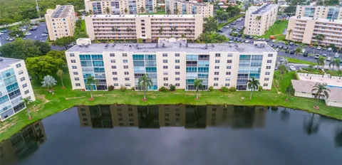 131 SE 3rd Avenue #608