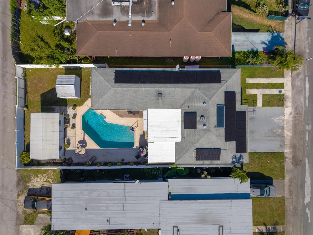 262 SW 8th Street Dania Beach, FL 33004