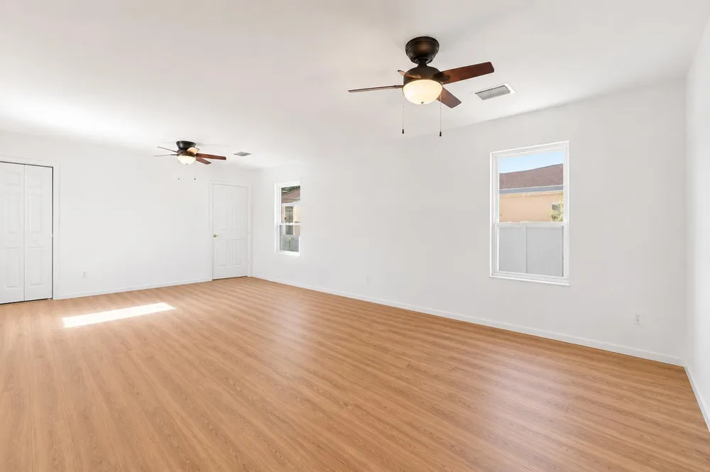 262 SW 8th Street Dania Beach, FL 33004