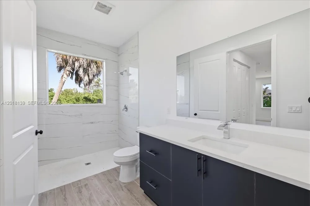 136 Lomas Rd Other City - In The State Of Florida, FL 33947