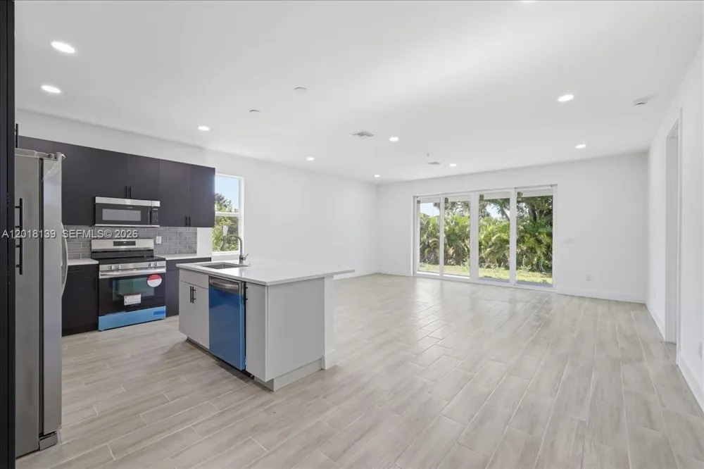 136 Lomas Rd Other City - In The State Of Florida, FL 33947