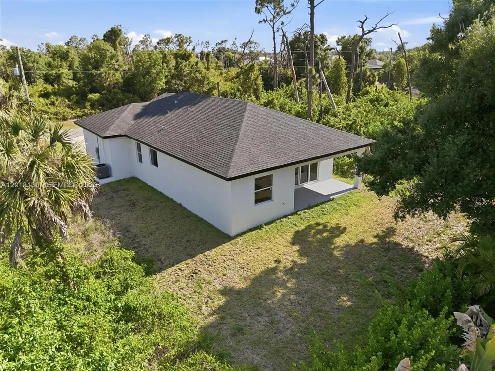 136 Lomas Rd Other City - In The State Of Florida, FL 33947