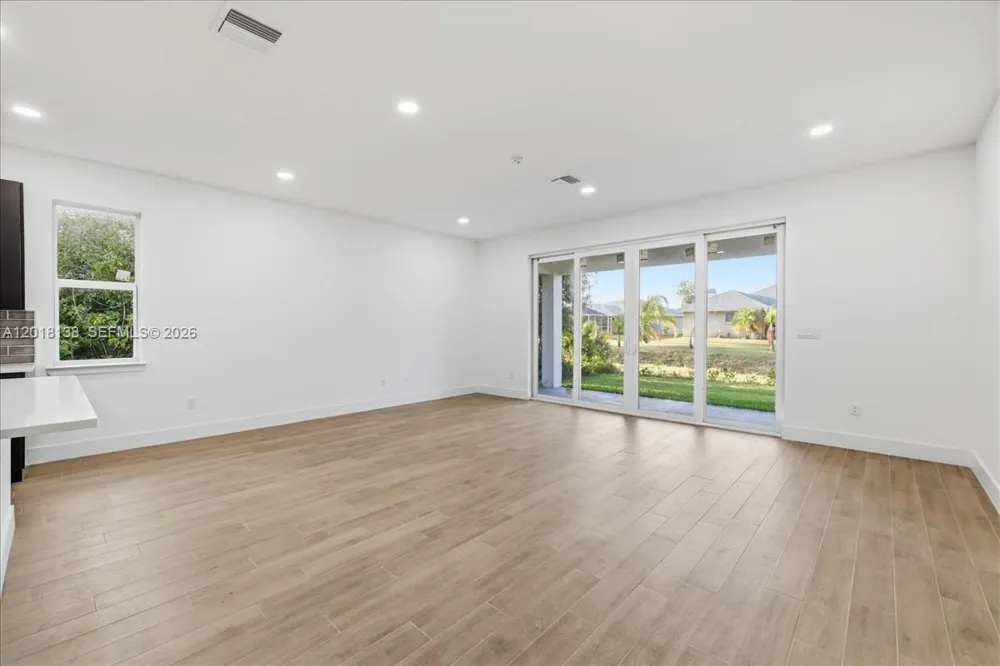 500 Sunset Rd N Other City - In The State Of Florida, FL 33947
