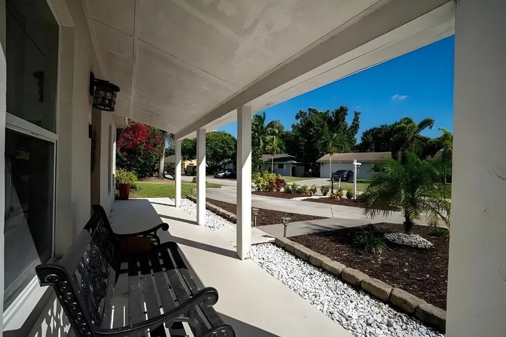 6941 Boston Drive Atlantis, FL 33462