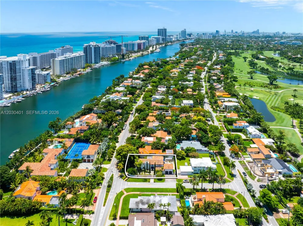 5860 Pine Tree Dr Miami Beach, FL 33140