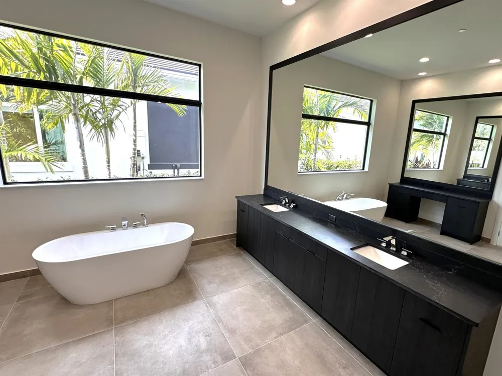 9116 Coral Isles Circle #{lot #05} Palm Beach Gardens, FL 33412
