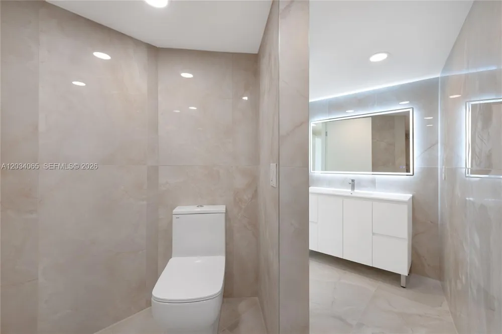 3590 S Ocean Blvd #410 South Palm Beach, FL 33480