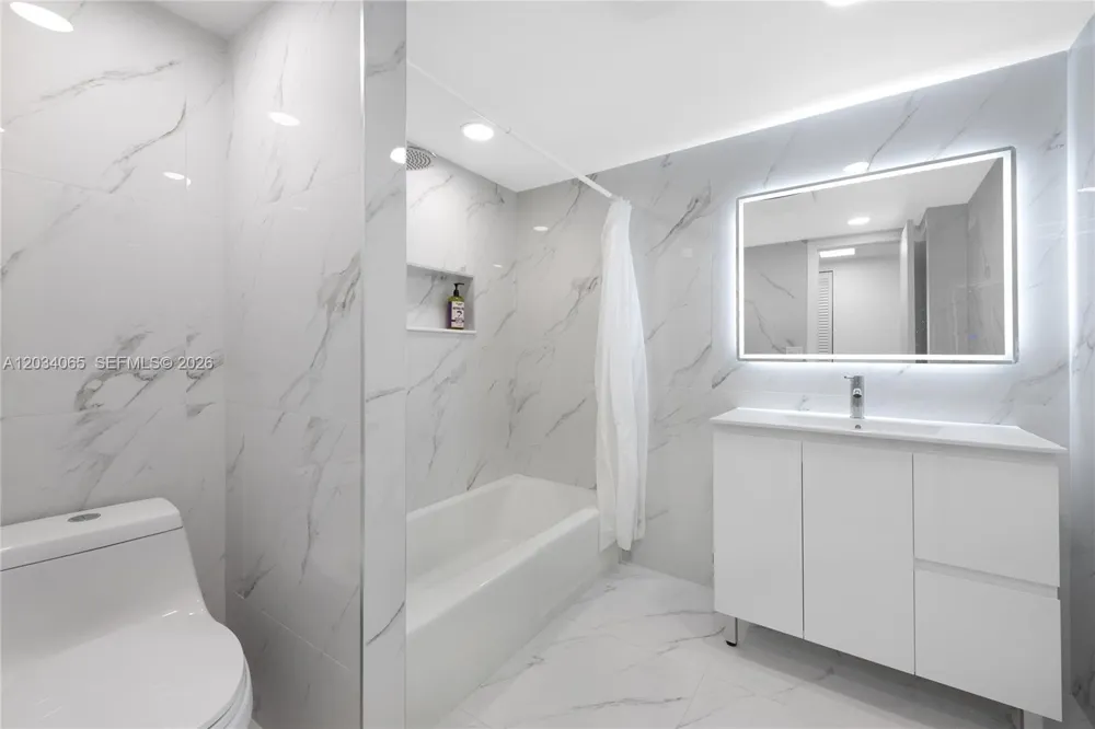 3590 S Ocean Blvd #410 South Palm Beach, FL 33480