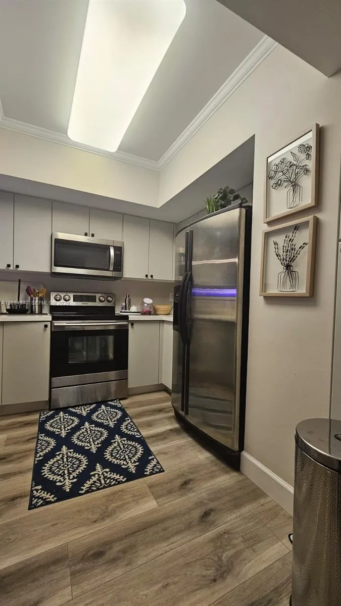 17375 Collins Ave #2304 Sunny Isles Beach, FL 33160