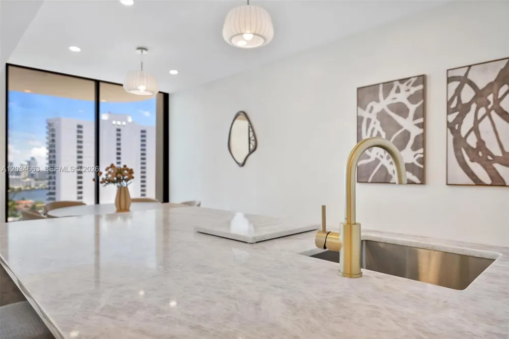 19355 Turnberry Way #19F Aventura, FL 33180